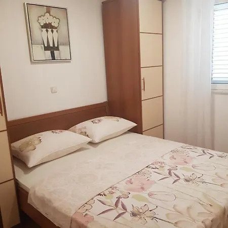 Lea Apartament